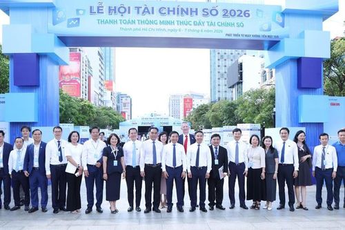 Thúc đẩy tài chính số toàn diện từ những trải nghiệm thực tế