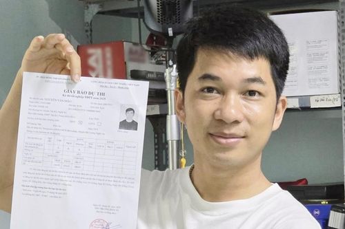 Người đàn ông 39 tuổi ở Nghệ An chuẩn bị thi tốt nghiệp lần thứ 18