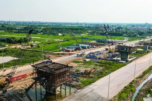 Hình hài cầu Mễ Sở - Trục nối quan trọng của Vành đai 4 dần lộ diện