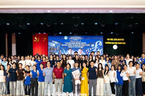 Cơ hội nào cho sinh viên Báo chí, Truyền thông trong kỷ nguyên AI?