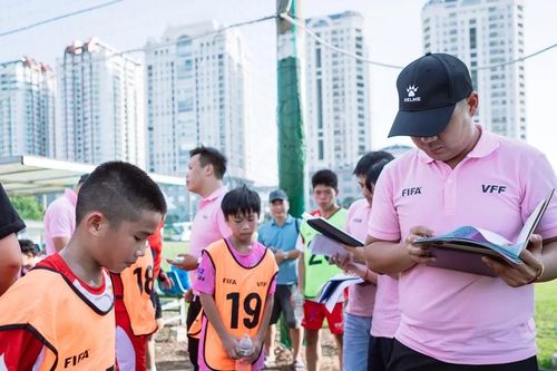 FIFA giúp bóng đá Việt Nam phát hiện và không bỏ sót tài năng