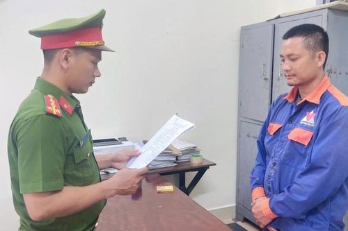 Khởi tố tài xế xe bơm bê tông khiến 1 công nhân tử vong