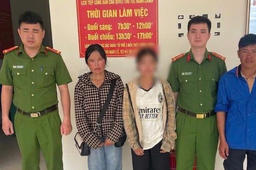 Kịp thời ngăn chặn, đưa thiếu nữ bị dụ dỗ qua mạng về nhà