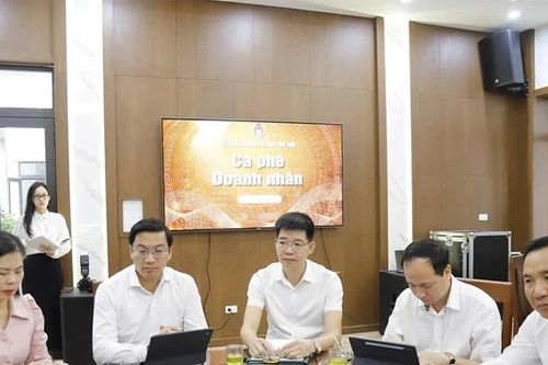 'Chìa khóa' làm trong sạch bộ máy - Kỳ 3: Lấy người dân, doanh nghiệp làm trung tâm