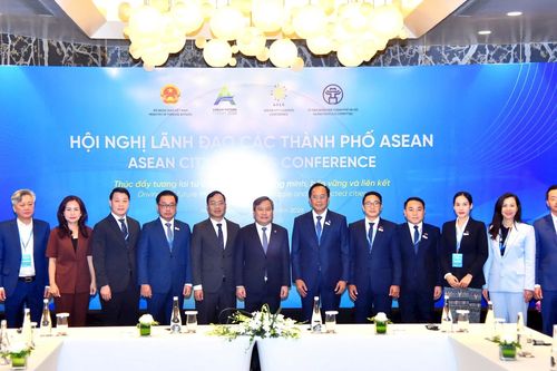 Hà Nội - Luang Prabang mở rộng không gian hợp tác trong kỷ nguyên số