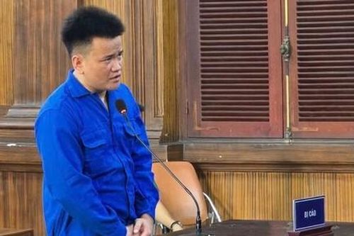 Đối tượng tạt xăng đốt nhà để trả thù lãnh án 19 năm tù