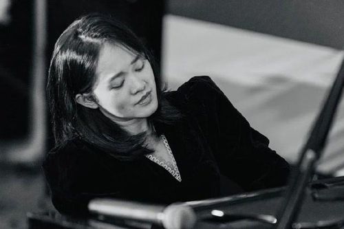 Hữu hạn giữa vô cùng (in)finitude: Cuộc đối thoại về thời gian trong kỷ nguyên AI