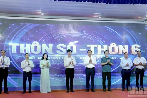 Lào Cai ra mắt 'thôn số' tại xã Yên Bình