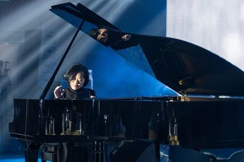 Nghệ sĩ piano Trang Trịnh và AI cùng trình diễn 24 giờ