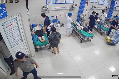 Cập nhật về vụ tai nạn liên hoàn trên cao tốc Tuyên Quang – Phú Thọ: 15 người bị thương