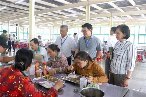 Thời tiết nắng nóng, kiểm soát chặt nguy cơ ô nhiễm chéo, hư hỏng thực phẩm