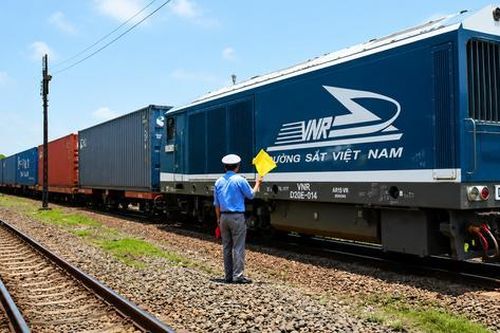 Lần đầu tiên tàu container chạy thẳng từ Trung Quốc đến Đồng Nai: Mở thêm hành lang logistics xuyên biên giới