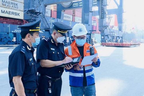 Gỡ 'điểm nghẽn' Luật Hải quan để theo kịp dòng chảy thương mại số