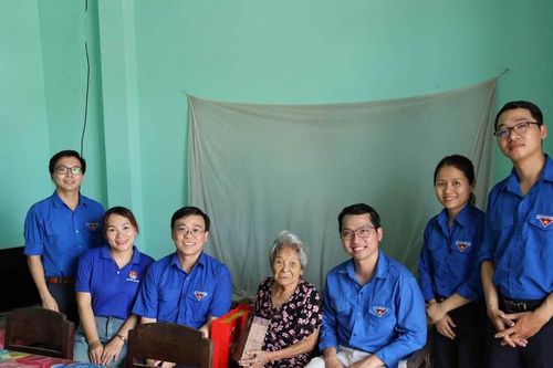 Đa dạng hoạt động tình nguyện hè