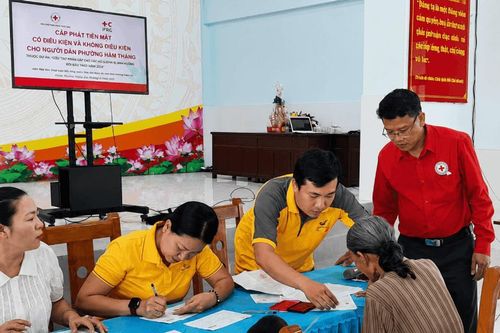 Hội Chữ thập đỏ Lâm Đồng cấp phát 1,16 tỷ đồng hỗ trợ người dân sau thiên tai