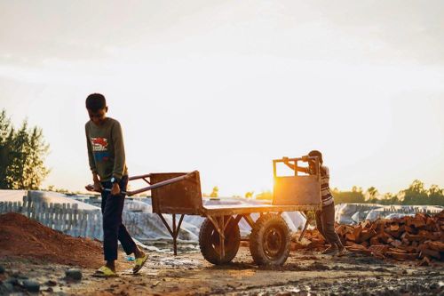 Thúc đẩy hành động để chấm dứt tình trạng lao động trẻ em trên toàn cầu