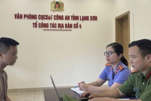Đi bộ qua đường gây tai nạn, người đàn ông bị khởi tố
