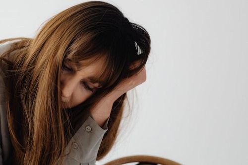 Chồng sắp cưới muốn hủy hôn vì tôi quyết trả nợ thay em trai cờ bạc