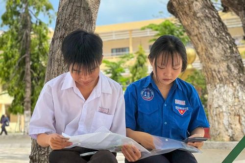 Nam sinh ở Lâm Đồng từ chối đặc cách, muốn tự thi tốt nghiệp THPT