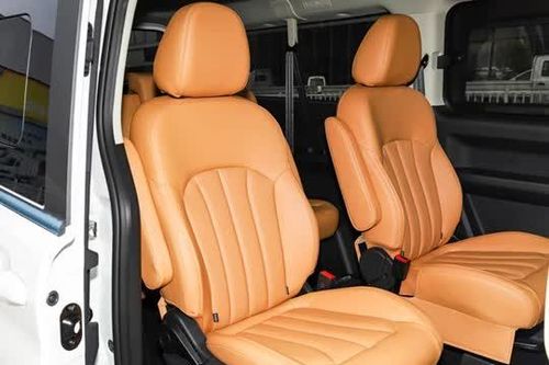Xe MPV 7 chỗ dài hơn 5,2 mét, giá chưa tới 300 triệu đồng