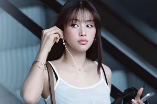 Đến Đà Nẵng quê Tiểu Vy mùa hè, nhiều người bất ngờ vì loạt món giải nhiệt hấp dẫn