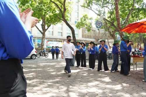 [Phóng sự ảnh] 222 điểm thi Hà Nội bước vào kỳ thi tốt nghiệp THPT 2026
