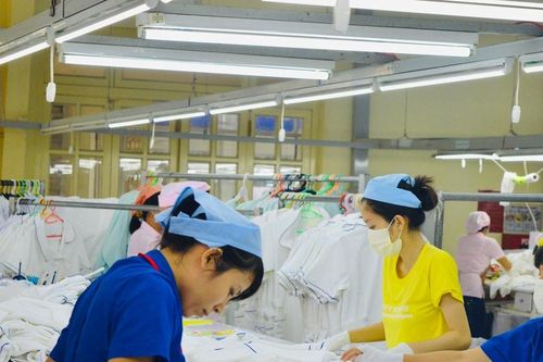 Doanh nghiệp bắt nhịp chuyển đổi xanh