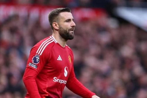 MU cân nhắc chiêu mộ Alvaro Carreras: Giải pháp chiến lược từ hiệu ứng Mourinho