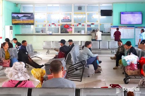 Giảm 10% giá vé tàu cho thí sinh tham dự kỳ thi tốt nghiệp THPT và nhập học năm 2026-2027