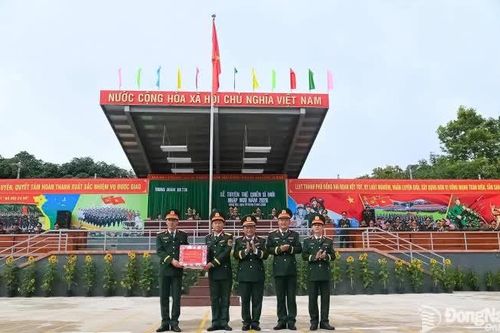 Các đơn vị quân đội tại Đồng Nai tuyên thệ chiến sĩ mới