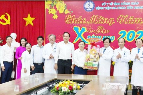 Đồng Tháp bảo đảm tốt công tác bảo vệ, chăm sóc sức khỏe cán bộ