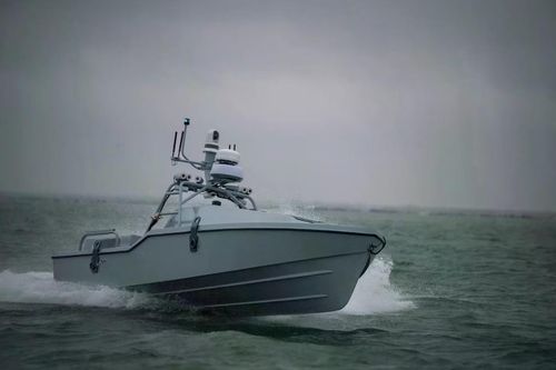 Hải quân Mỹ lần đầu dùng xuồng không người lái Saronic Corsair giải cứu phi công