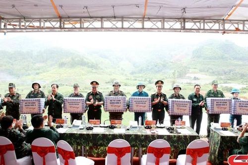Diễn tập thực binh bắn chiến đấu