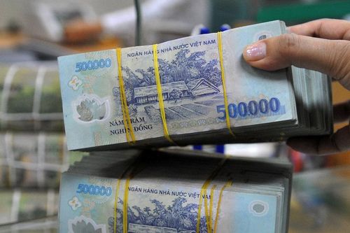Lãi suất chứng chỉ tiền gửi chạm mốc 8,7% mỗi năm: Cách ngân hàng lách trần huy động