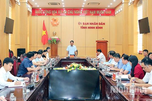Đánh giá kết quả triển khai các nghị quyết, kế hoạch của tỉnh về phát triển du lịch biển