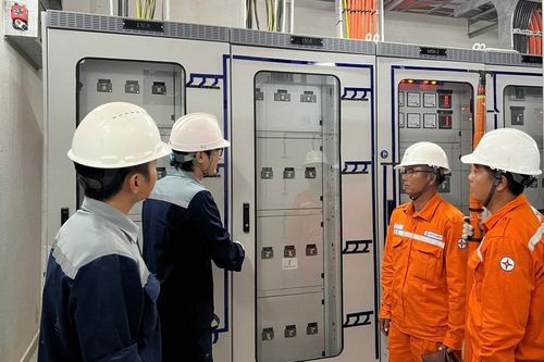 Tiết kiệm điện: Lợi cho người dân, doanh nghiệp và nền kinh tế