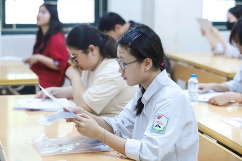 27 thí sinh bị đình chỉ ngày đầu thi tốt nghiệp THPT 2026