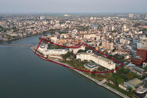 Viết tiếp bài 'Giữ trục cảnh quan sông Hương bằng kỷ luật quy hoạch':'Nếu đánh mất không gian sông Hương, Huế sẽ mất lợi thế đặc biệt của mình'