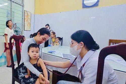An Hải tổ chức khám sức khỏe miễn phí cho trẻ dưới 6 tuổi