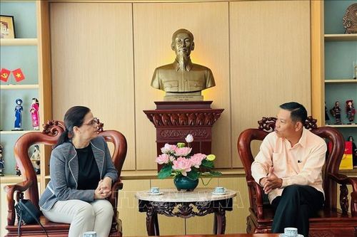 Venezuela mong muốn tiếp tục làm sâu sắc quan hệ hợp tác với Việt Nam