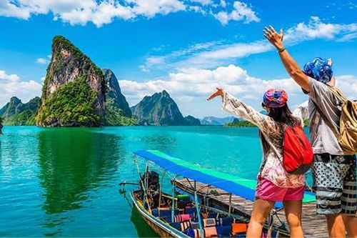 Du khách đổi gu du lịch, doanh nghiệp chạy đua làm mới sản phẩm