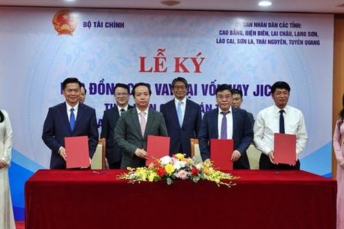 Ký kết các khoản vay ODA gần 6.700 tỷ đồng cho 8 tỉnh miền núi phía Bắc