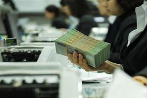 Ngành ngân hàng đổi động cơ tăng trưởng, lợi nhuận cả năm tăng 18%