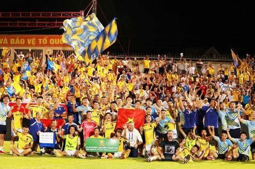 Bắc Ninh FC thăng hạng V.League sau loạt sút luân lưu kịch tính
