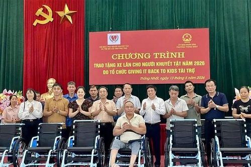Trăn trở công tác chăm sóc người khuyết tật