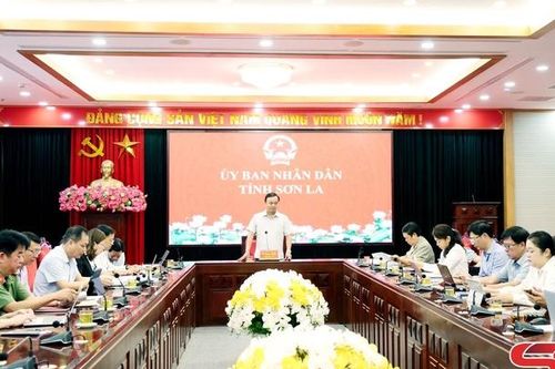 Đẩy nhanh tiến độ giải ngân vốn khoa học công nghệ, đổi mới sáng tạo và chuyển đổi số