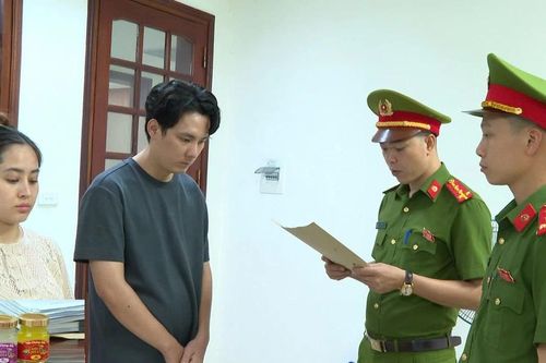 Hơn 70.000 hũ nước yến sào cao cấp được làm giả như thế nào?