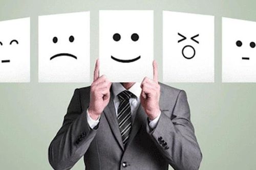 7 câu nói tưởng vô hại nhưng lại vô tình 'đánh tụt EQ' trong giao tiếp hằng ngày