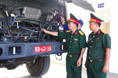 Ngành Xe - Máy Quân khu 2: Giữ vững 'mạch máu' cơ động nơi biên cương Tây Bắc