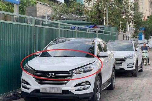 Mở hé nắp capo để xe bớt nóng: Tưởng là mẹo hay, ai ngờ rước họa trên đường